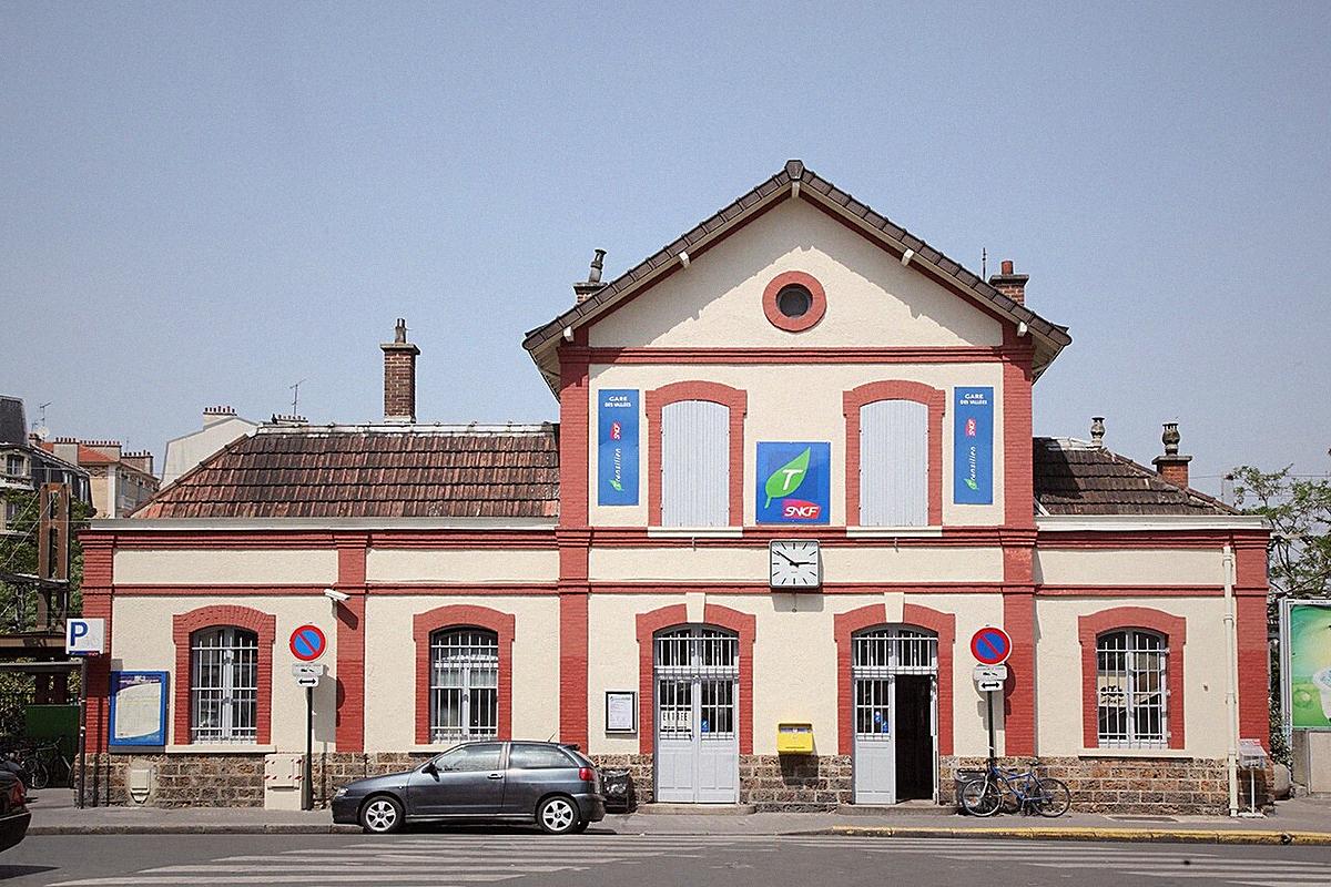 Gare vallees, à Bois-Colombes